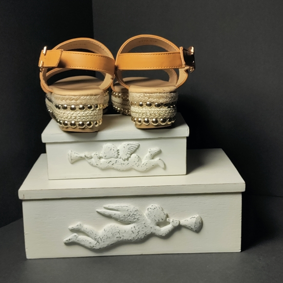 ADRIENNE VITTADINI SHOES⭐ - Picture 7 of 7